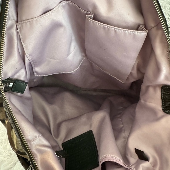 Coach Chelsea Green Camoflauge Emerson
#mcbling #y2k #grunge #alternative #emo - Picture 9 of 9